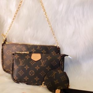 Cartera de dos piezas Crossbody $65